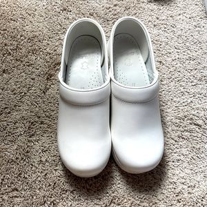 Dansko nursing clogs